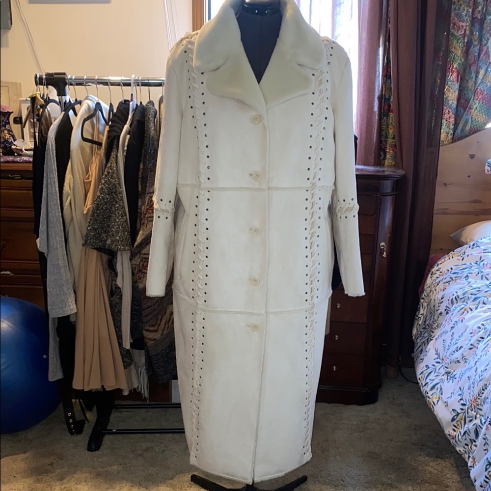 *Dennis Basso - faux suede long and plush lined, bohemian style coat 2X